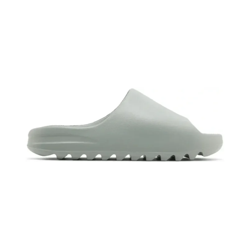 Yeezy Slide "Salt"