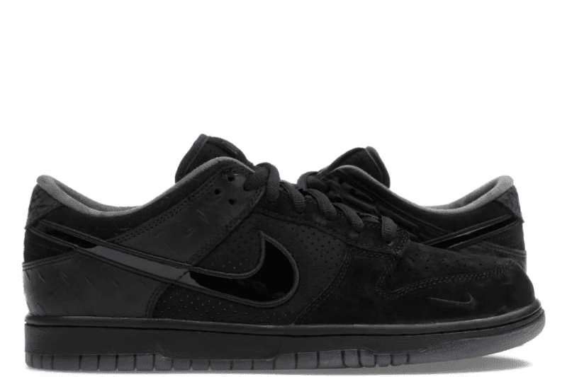 Dunk Low "Duck of the Feather" Black University