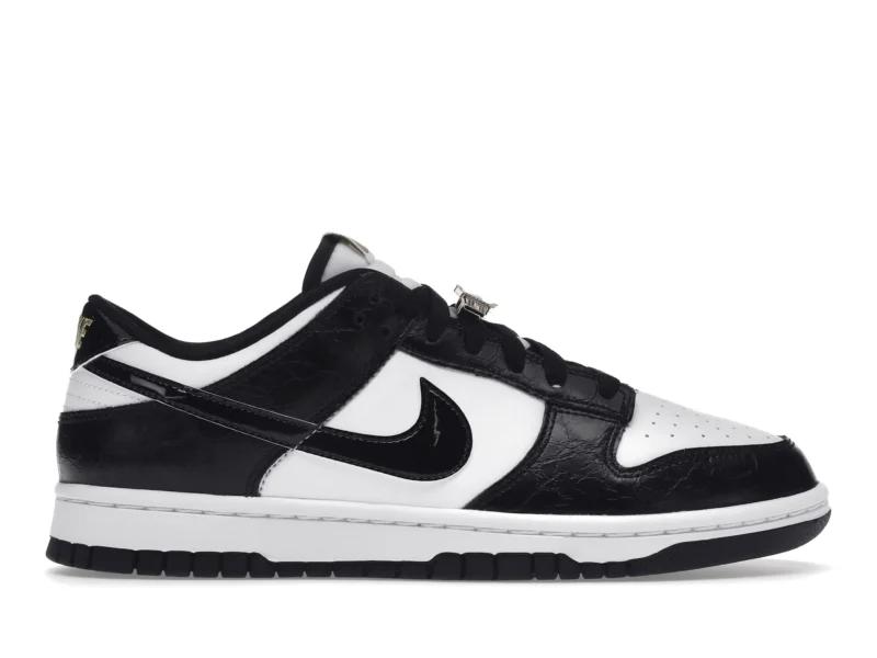 Dunk Low SE "World Champs"