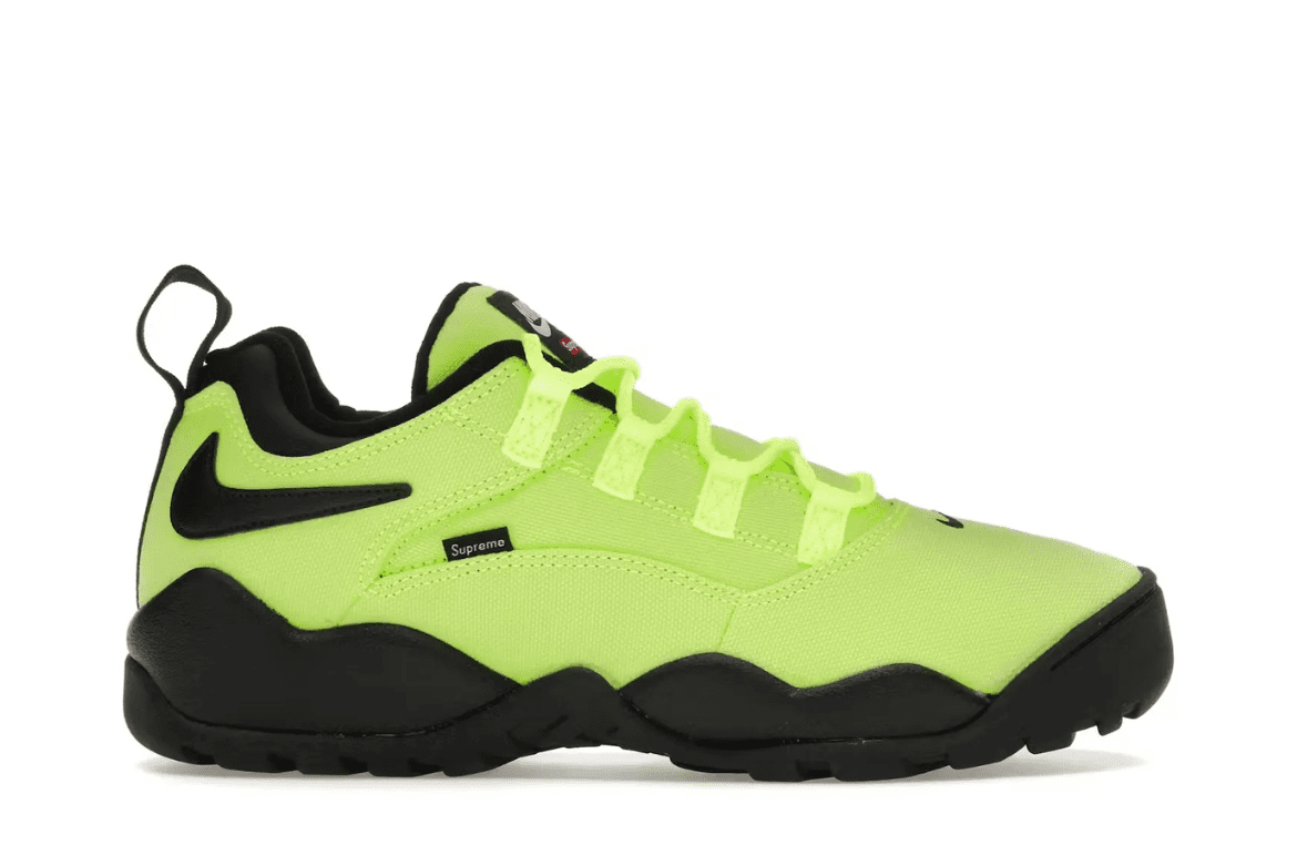 Supreme x SB Air Darwin Low "Volt"