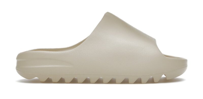 Yeezy Slide "Bone"