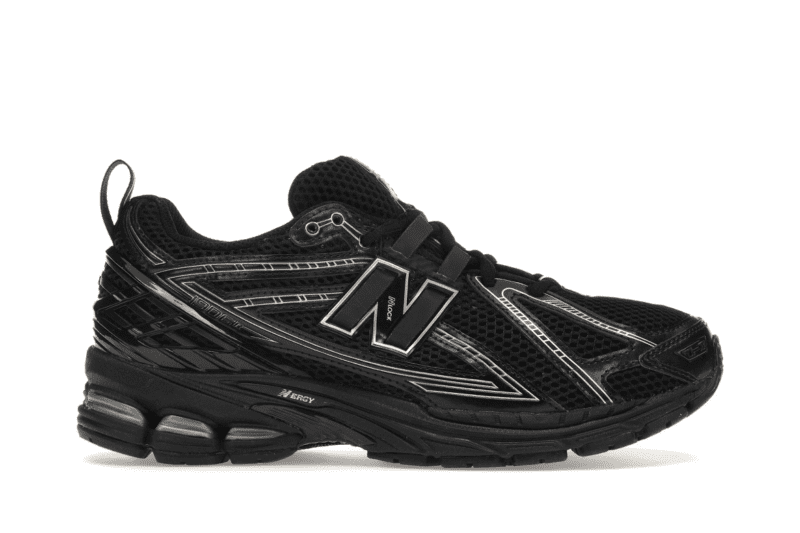New Balance 1906R "Black Silver Metallic"